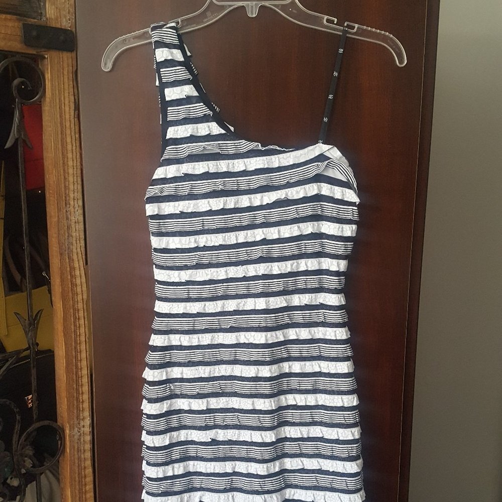 Black & White Bodycon One Shoulder Dress